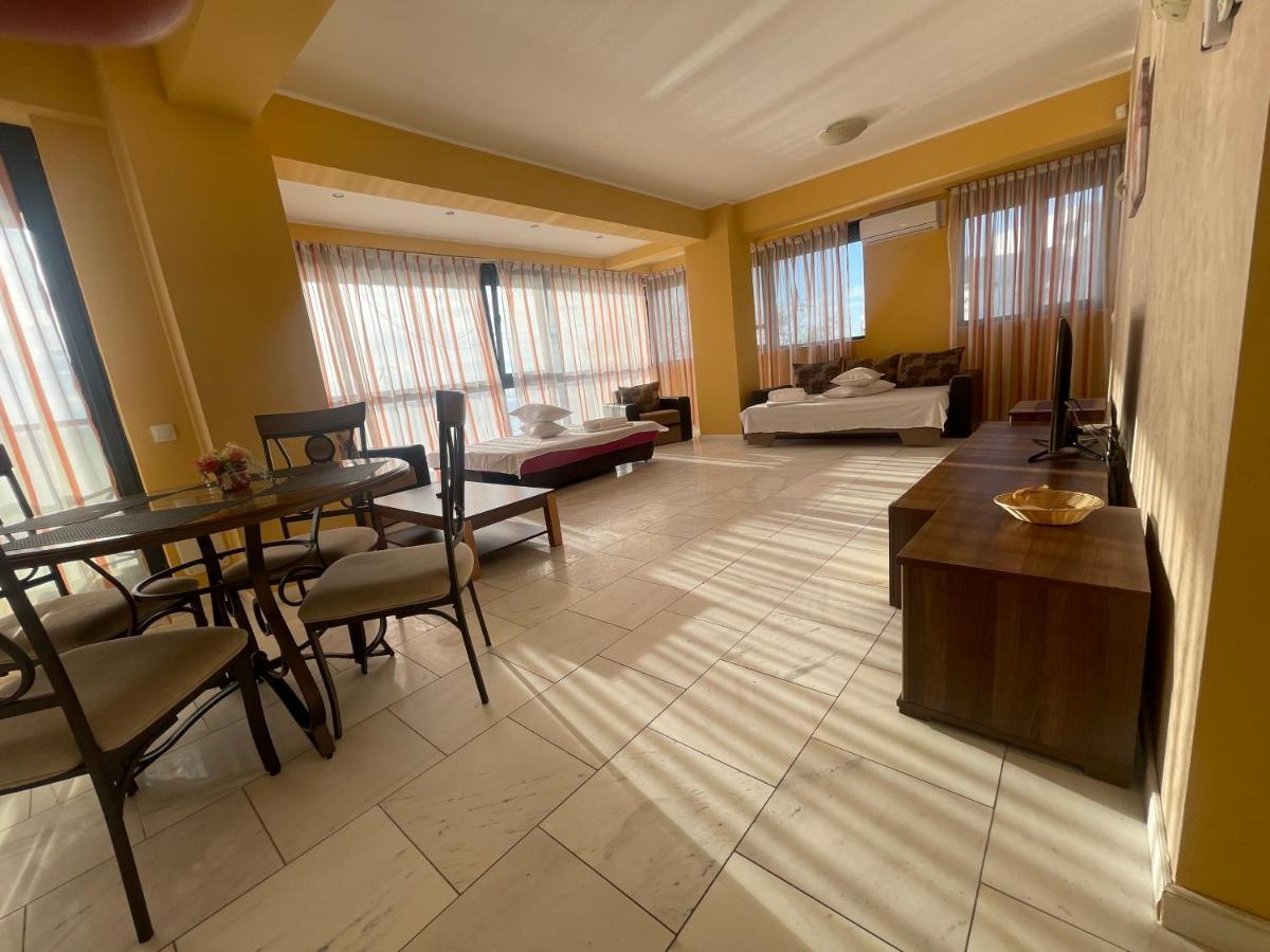Sophia Lake View Suite Мамая Экстерьер фото
