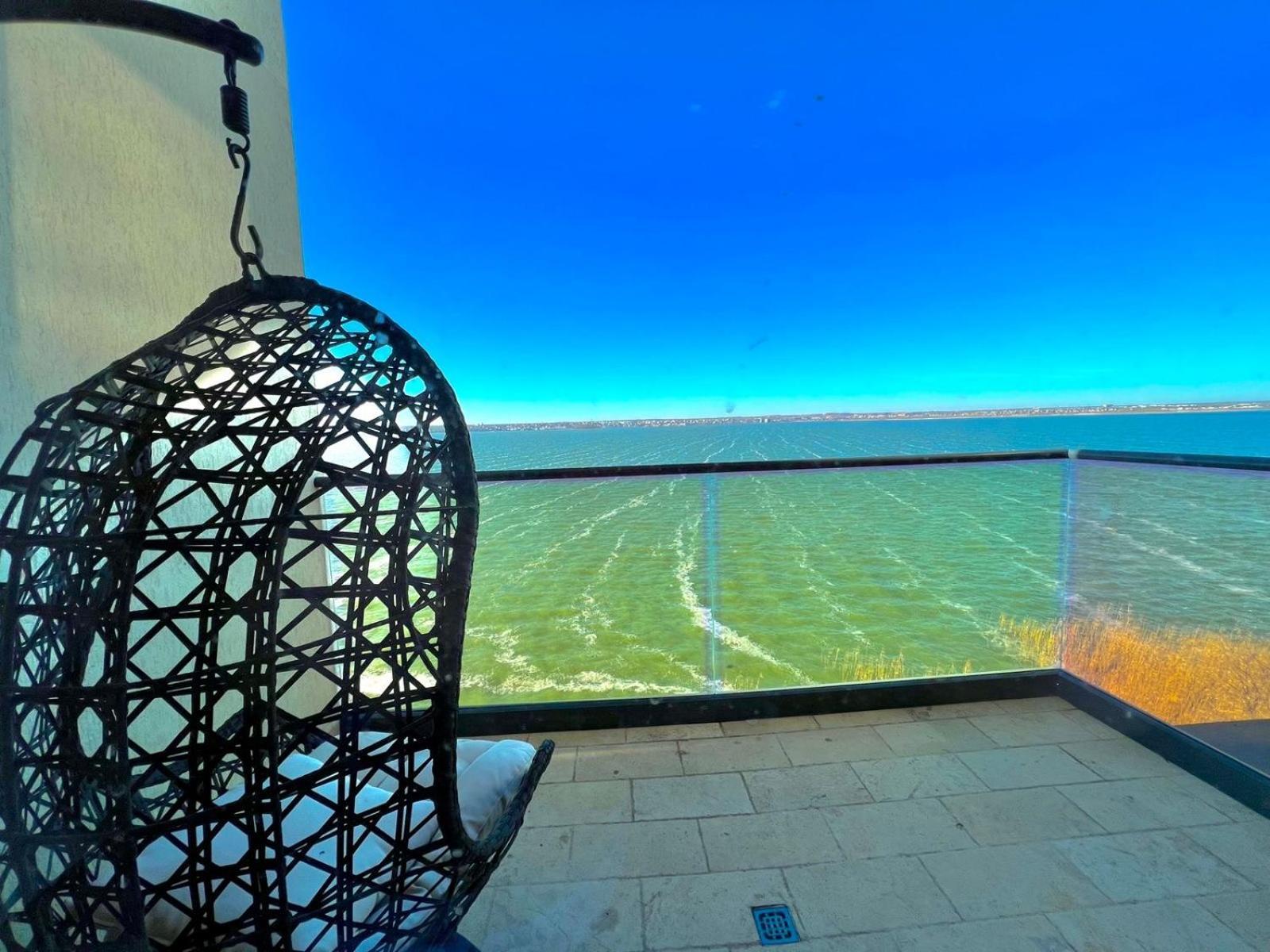 Sophia Lake View Suite Мамая Экстерьер фото