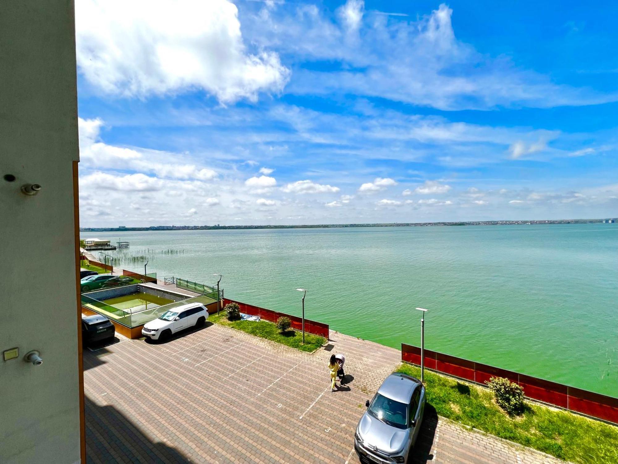 Sophia Lake View Suite Мамая Экстерьер фото
